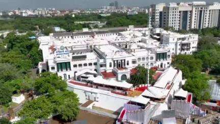 செந்துறை: மாவட்டத்தில் 18 இடங்களில் முதல்வர் மருந்தகம் நாளை திறப்பு- செந்துறையில் நடைபெறும் நிகழ்ச்சியில் அமைச்சர் சிவசங்கர் பங்கேற்பு