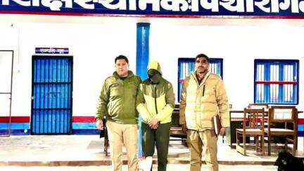 पिथौरागढ़: कोतवाली पुलिस ने भदेलवाड़ा से 3 पेटी अवैध शराब के साथ एक व्यक्ति को किया गिरफ्तार