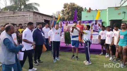 বলাগড়: হুগলি জেলা পুলিশ গ্রামীণের আয়োজনে বলাগড় ম্যারাথন কমিটির পরিচালনায় ১০ কিলোমিটার মিনি ম্যারাথন দৌড় অনুষ্ঠিত হল বলাগরে