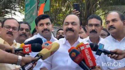 പൊന്നാനി: മോദി സർക്കാർ ഫാസിസ്റ്റ് സർക്കാറല്ലെന്ന സി.പി.എം രേഖ ഞെട്ടലുണ്ടാക്കുന്നില്ലെന്ന് പ്രതിപക്ഷ നേതാവ് ചമ്രവട്ടത്ത് പറഞ്ഞു