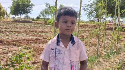 மானூர்: லட்சுமிபுரம் பகுதியில் வீட்டின் முன் நாற்காலியில் அமர்ந்திருந்த ஆறு வயது சிறுவன் பாம்பு கடித்து உயிரிழப்பு