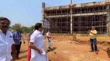 மோகனூர்: லத்துவாடியில் ரூ.89 கோடி மதிப்பீட்டில் நவீன பால் பதப்படுத்தும் ஆலையின் கட்டுமான பணிகளை திமுக எம்பி ஆய்வு செய்தார்