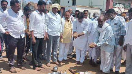 ಕಿತ್ತೂರು: ಅಂಬಡಗಟ್ಟಿಯಲ್ಲಿ ವಿವಿಧ ಅಭಿವೃದ್ಧಿ ಕಾಮಗಾರಿಗಳಿಗೆ ಶಾಸಕ ಬಾಬಾಸಾಹೇಬ್ ಪಾಟೀಲ್ ಭೂಮಿಪೂಜೆ