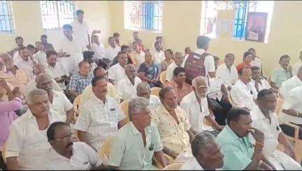 பொன்னமராவதி: பேரூராட்சியில் திமுகவின் பூத் வாரியாக BLC ஆய்வுக் கூட்டத்தில் பங்கேற்றார் சட்டத்துறை அமைச்சர் S ரகுபதி