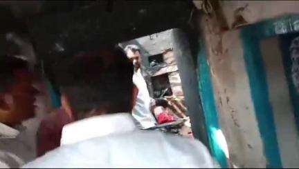 రాయికోడ్: చెర్ల రాయిపల్లి గ్రామంలో షార్ట్ సర్క్యూట్‌తో ఇల్లు దగ్ధం, బాధిత కుటుంబాన్ని పరామర్శించిన మాజీ ఎమ్మెల్యే