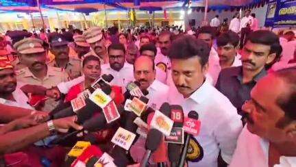 பல்லாவரம்: குரோம்பேட்டை ஆண்கள் அரசு மேல்நிலைப் பள்ளியில் பள்ளிக்கல்வித்துறை அமைச்சர் அன்பில் மகேஷ் பொய்யாமொழி பேட்டி,