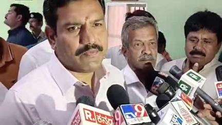 ಕೊಪ್ಪ: ಯಡಿಯೂರಪ್ಪ ಅವರ ಸಂಕಷ್ಟದಲ್ಲಿ ಧೈರ್ಯ ಹೇಳಿದ್ದೇ ರಂಭಾಪುರಿ ಶ್ರೀಗಳು: ಶ್ರೀ ಮಠದಲ್ಲಿ ವಿಜಯೇಂದ್ರ ಹೇಳಿಕೆ