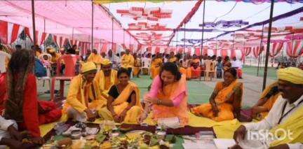 मुलचेरा: बोलेपल्ली येथे शहिद विर बाबुराव शेडमाके याना अभिवादन तर सल्ला घागरा चे अनावरण