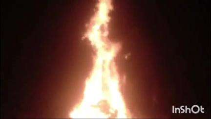 शाहगढ़: शाहगढ़ क्षेत्र में देर रात तक चला होलिका दहन का कार्यक्रम, ग्रामीण क्षेत्रों में होलिका दहन से पहले गए गई फाग