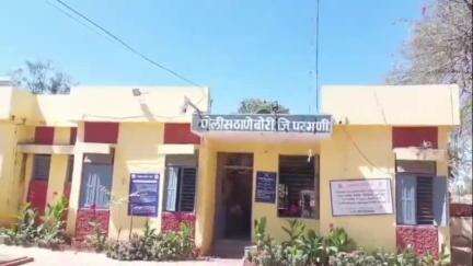 जिंतूर: पार्डी गावाजवळ दुधना नदीपात्रातुन अवैध वाळू उपसा करणाऱ्या दोन ट्रॅक्टर चालकाविरोधात बोरी पोलीसात गुन्हा दाखल