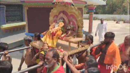 చొప్పదండి: చొప్పదండి జ్ఞాన సరస్వతి ఆలయంలో పౌర్ణమి ప్రత్యేక పూజలు, అమ్మవారికి అభిషేకాలు,
