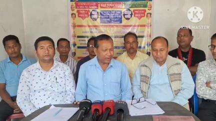 তিতাবৰ: জালুকনি বাৰীত সংবাদ মেল , ছয় দিনীয়াকৈ অনুষ্ঠিত কৰা সদৌ অসম ভাওনা প্ৰতিযোগিতা সন্দেহত সংবাদ মেল