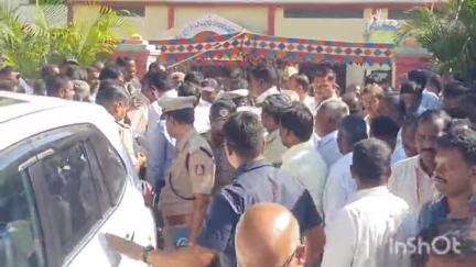ತಿರುಮಕೂಡಲು ನರಸೀಪುರ: ಮುಡುಕುತೊರೆಯಲ್ಲಿ  ಚೆಸ್ಕಾಂ ಇಲಾಖೆಯ 50 ಲಕ್ಷ ರೂಗಳ ವೆಚ್ಚದ ವಿವಿಧ ಅಭಿವೃದ್ಧಿ ಕಾಮಗಾರಿಗೆ ಚಾಲನೆ