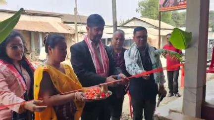 তামুলপুৰ: গোৰেশ্বৰত “অন্ন সেৱা, জন সেৱা” পদক্ষেপ উদ্বোধন জিলা আয়ুক্ত পংকজ চক্ৰৱৰ্তীৰ