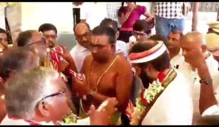 హుజూర్ నగర్: ఉగాది నుంచి ప్రతి ఒక్కరికి 6 కేజీల సందర్భంగా మట్టపల్లిలో మంత్రి ఉత్తంకుమార్ రెడ్డి
