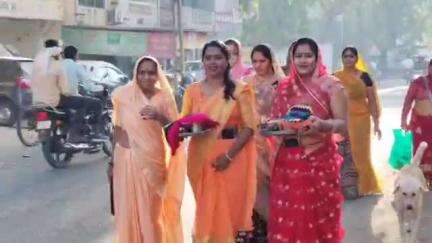 ઘોઘંબા: ઘોંઘબામાં આવેલ વૈજનાથ મહાદેવ મંદિર ખાતે મારવાડી સમાજ દ્વારા સાતમની પૂજા કરી ઉજવણી કરાઈ