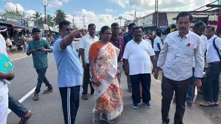 நிலக்கோட்டை: 2கோடி மதிப்பில் புதுப்பிக்கப்படும் செம்பட்டி பேருந்து நிலையத்தை அதிகாரிகள் ஆய்வு
