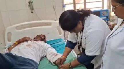 गेवराई: धुळे सोलापूर महामार्गावर रांजणी फाट्या जवळ भीषण अपघात 01 ठार तर 9 जण गंभीर जखमी