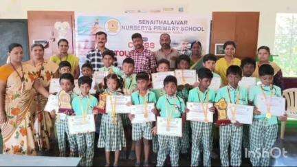போடிநாயக்கனூர்: போடி சேனைத்தலைவர் நர்சரி பிரைமரி பள்ளியில் தேனி கிரான் மாஸ்டர் அகாடமி இணைந்து சிறப்பு சதுரங்க போட்டி நடத்தின