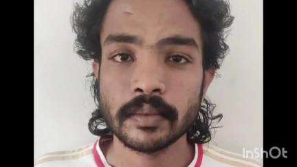 പൊന്നാനി: നിരവധി കേസുകളിൽ പ്രതികളായ രണ്ടു പേരെ കാപ്പ നിയമപ്രകാരം വെളിയങ്കോട് നിന്ന് പെരുമ്പടപ്പ് പോലീസ് അറസ്റ്റ് ചെയ്തു