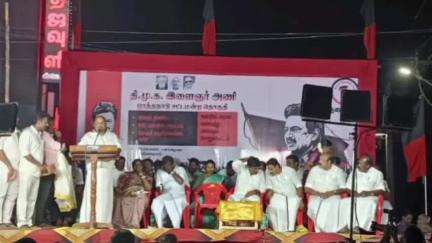 ஒரத்தநாடு: ஒன்றிய அரசை கண்டித்து பாப்பாநாடு கடை தெருவில் திமுக சார்பில் பொதுக்கூட்டம் நடைபெற்றது