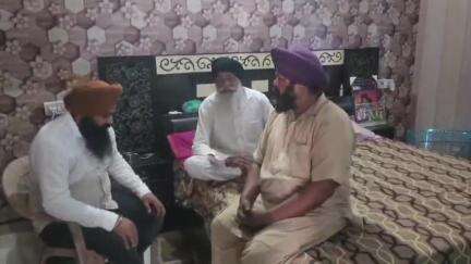 ਨਿਹਾਲ ਸਿੰਘਵਾਲਾ: ਪਿੰਡ ਰਣੀਆ ਤੋਂ ਬੱਧਨੀ ਕਲਾ ਪੈਸੇ ਦੇਣ ਜਾ ਰਹੇ ਬਜ਼ੁਰਗ ਨੂੰ ਬੁੱਟਰ ਕਲਾ ਦੀ ਡਰੇਨ ਦੇ।ਨਜਦੀਕ ਰੋਕ ਕੇ ਤਿੰਨ ਨੌਜਵਾਨਾਂ ਨੇ ਲੁੱਟੇ ਡੇਢ ਲੱਖ ਰੁਪਏ