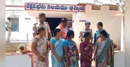 బిచ్కుంద: జుక్కల్ లో ఆశ కార్యకర్తల ముందస్తు అరెస్ట్