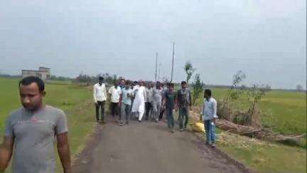 দাঁতন ২: প্রবল শিলাবৃষ্টিতে ক্ষতিগ্রস্ত দাঁতন বিধসভার একাধিক এলাকা, ক্ষতিপূরণ পাইয়ে দেওয়ার আশ্বাস বিধায়কের
