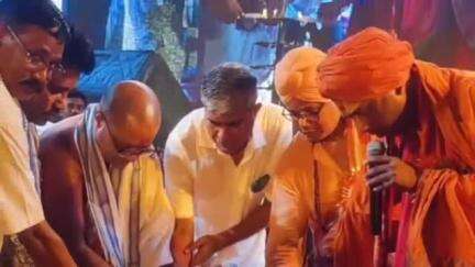 নন্দকুমার: বিরিঞ্চিবসান নিউ শীতলা স্পোর্টিং ক্লাবের আয়োজনে পবিত্র মিলন মেলার আনুষ্ঠানিক উদ্বোধনে আজ উপস্থিত সভাধিপতি উত্তম বারিক