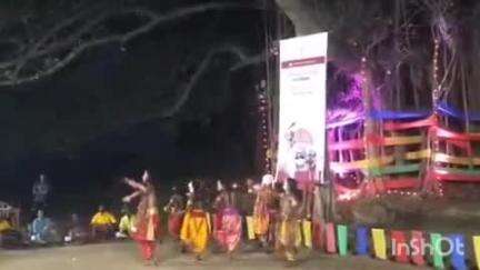 नीमडीह: गांधी आश्रम नीमडीह में तीन दिवसीय छौ महोत्सव का शुभारंभ किया गया