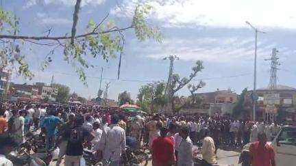 aahor tahsil black man dharna
