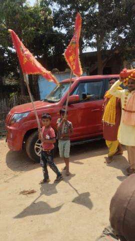 आज चैत्र नवरात्री के पावन पर पर लोधी मोहल्ला में भागवत पुराण कलश यात्रा ग्राम सुनार ककोड़ी में निकाली गई