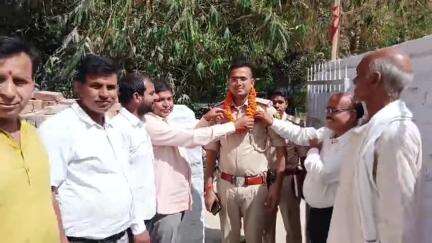 हरपुर छतवा कम्पिटीशन पब्लिक स्कूल के प्रांगण में वार्षिक अभिभावक शिक्षक संगोष्ठी सह अभिभावक सम्मान समारोह का भव्य आयोजन