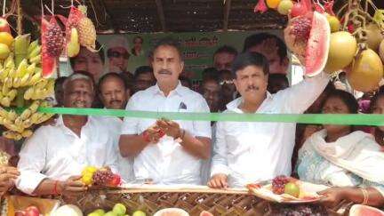 மதுக்கரை: "கோவையில் 4 வருடமாக திமுக எதுவும் செய்யவில்லை" - S.P.வேலுமணி MLA சுகுணாபுரம் பகுதியில் பேட்டி