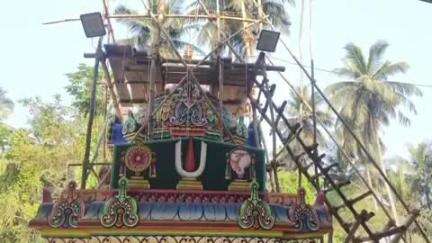 குடவாசல்: வேம்பனூர் கிராமத்தில் லஷ்மி நாராயண பெருமாள் ஆலய கும்பாபிஷேகம் திரளான பக்தர்கள் பங்கேற்பு