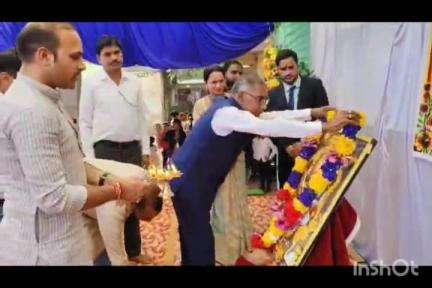 मीत डिजिटल एंड स्मार्ट स्कूल बरमकेला का वार्षिकोत्सव "आगाज" हुआ संपन्न,रतन शर्मा एवं अतिथियों ने किया शुभारम्भ