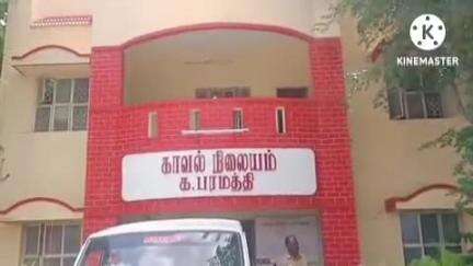 புகளூர்: காரடையாம்பாளையத்தில் முன்னாள் சென்ற டிப்பர் லாரி திடீரென வலது புறம் திரும்பியதால் பின்னால் வந்த இருசக்கர வாகனம் மோதி ஒருவர் உயிரிழப்பு