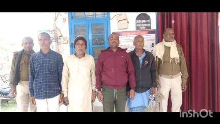 केिशनपुर: किशनपुर में विभिन्न मामलों में फरार चार वारंटी गिरफ्तार, न्यायिक हिरासत में भेजे गए