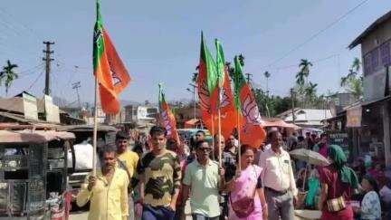কাঞ্চনপুর: কাঞ্চনপুর বিধানসভার দশদা বাজারে BJP-র মিছিল ও পথসভা