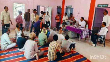 शाहगढ़: ग्राम बराज में फॉर्मर रजिस्ट्री शिविर का आयोजन, तहसीलदार रहे मौजूद
