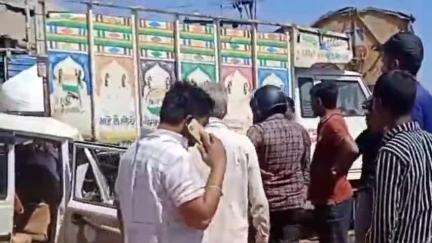 मनगवां: राष्ट्रीय राजमार्ग-30 पर दर्दनाक सड़क हादसा, एक वृद्ध की मौत, तीन घायल