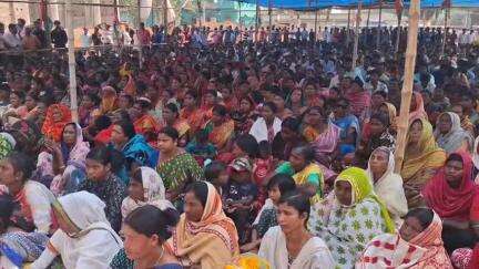 সিউড়ি ২: সিউড়ির দু নম্বর ব্লকের বান্ধব সমিতির মাঠে তৃণমূল নেত্রী চিন্তা বাগদির স্মরণ সভা করা হলো