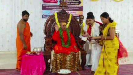 ಕುಮಟಾ: ಧಾರ್ಮಿಕ ಕಾರ್ಯಕ್ಕೆ ಉಳ್ಳವರು ಕೈಜೋಡಿಸಬೇಕು, ನಾಮಧಾರಿ ಸಮಾಜ‌ಭವನದಲ್ಲಿ  ಶ್ರೀಬ್ರಹ್ಮಾನಂದ ಸರಸ್ವತಿ ಸ್ವಾಮೀಜಿ ಕರೆ