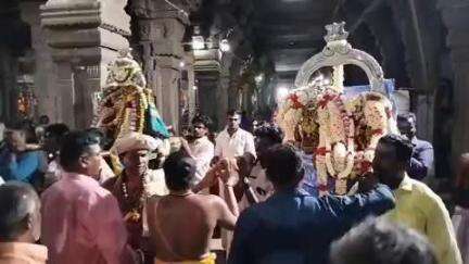 திருச்சுழி: ஸ்ரீ திருமேனிநாதர் துணைமாலை அம்மன் கோவிலில் திருக்கல்யாண வைபவம் வெகு விமர்சையாக நடைபெற்றது