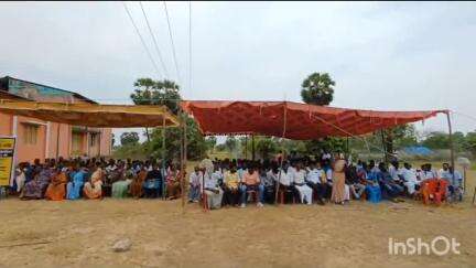 சீர்காழி: நெப்பத்தூர் கிராமத்தில் வேளாண் மேம்பாட்டு சட்டம் 2020 ஐ அமல்படுத்த கோரி கிராம மக்கள் உண்ணா நிலை போராட்டம்