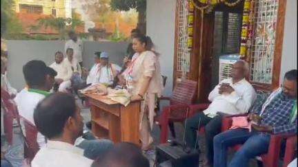 सिरोंचा: राष्ट्रवादी काँग्रेस पक्षाचे विचार घराघरात पोहोचवा : युवती राष्ट्रवादी काँग्रेस जिल्हाध्यक्षा तनुश्री धर्मरावबाबा आत्राम