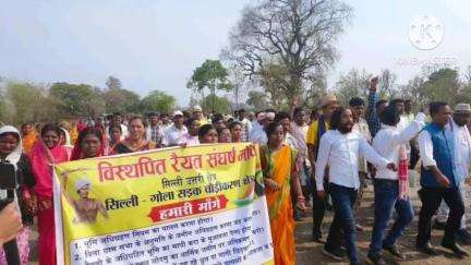 सोनाहातु: सिल्ली मुरी मुख्य मार्ग चौड़ीकरण में अनियमितता के खिलाफ ग्रामीणों में आक्रोश