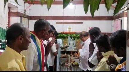 ಕುಂದಗೋಳ: ಗುಡೇನಕಟ್ಟಿ ಗ್ರಾಮದಲ್ಲಿ ನಡೆದ ಮಹಾವೀರ ಜಯಂತಿ ಕಾರ್ಯಕ್ರಮದಲ್ಲಿ ಶಾಸಕ ಎಂ.ಆರ್ ಪಾಟೀಲ್ ಭಾಗಿ