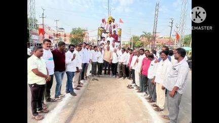 మిర్యాలగూడ: మహిళలు అణగారిన కులాల ప్రజల్లో విద్య వ్యాప్తికి మహాత్మ జ్యోతిబాపూలే కృషి:MLA లక్ష్మారెడ్డి,MLC శంకర్ నాయక్