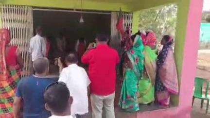सोनुआ: कोल्हान के सदस्यता अभियान प्रभारी अभय सिंह ने मनोहरपुर विधानसभा क्षेत्र में भाजपा नेताओं और कार्यकर्ताओं के साथ बैठक की